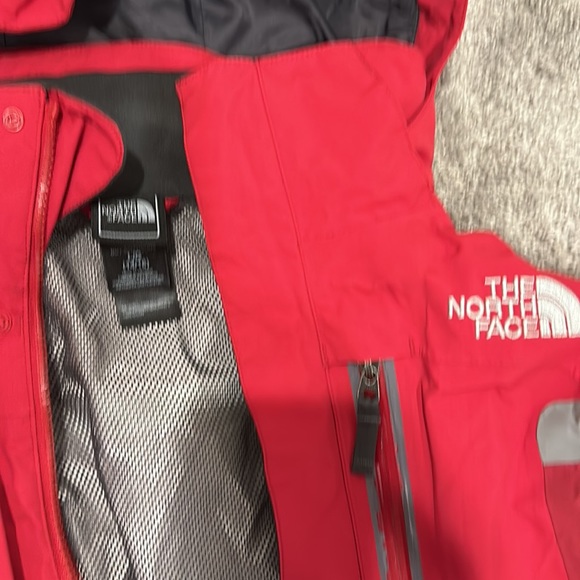 North face shell jacket with removable hood - Picture 2 of 7